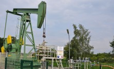 Primärförderung von Erdöl in Vierlanden (Kirchwerder Landweg) CC BY 3.0 Vierlaender.de 